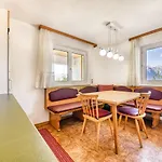 Daire Familienferienwohnung Dorf By A-appartments Bürserberg